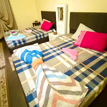 Kafret el-Gabal Momen Pyramids Inn מראה חיצוני תמונה