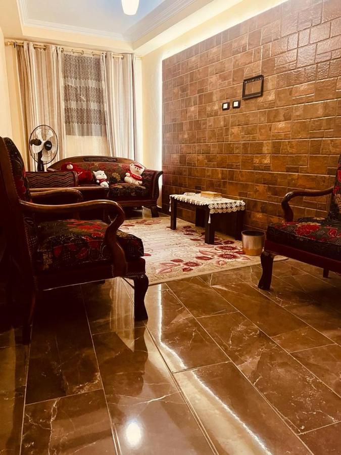 Kafret el-Gabal Momen Pyramids Inn מראה חיצוני תמונה