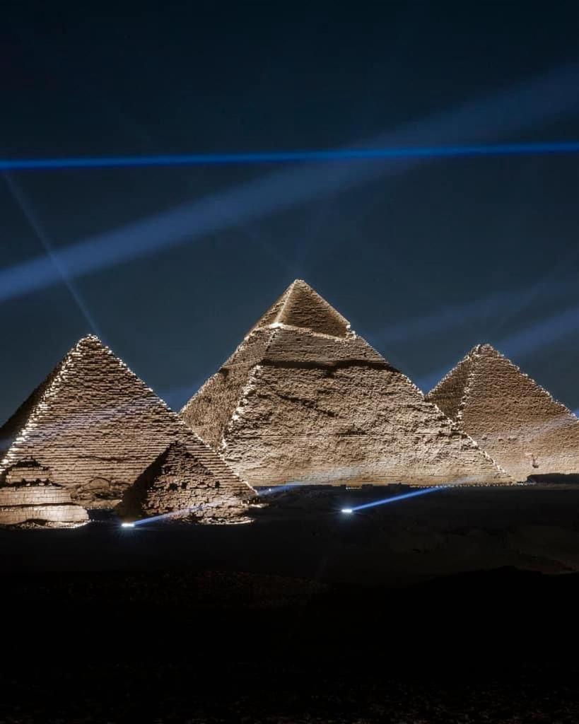 Kafret el-Gabal Momen Pyramids Inn מראה חיצוני תמונה