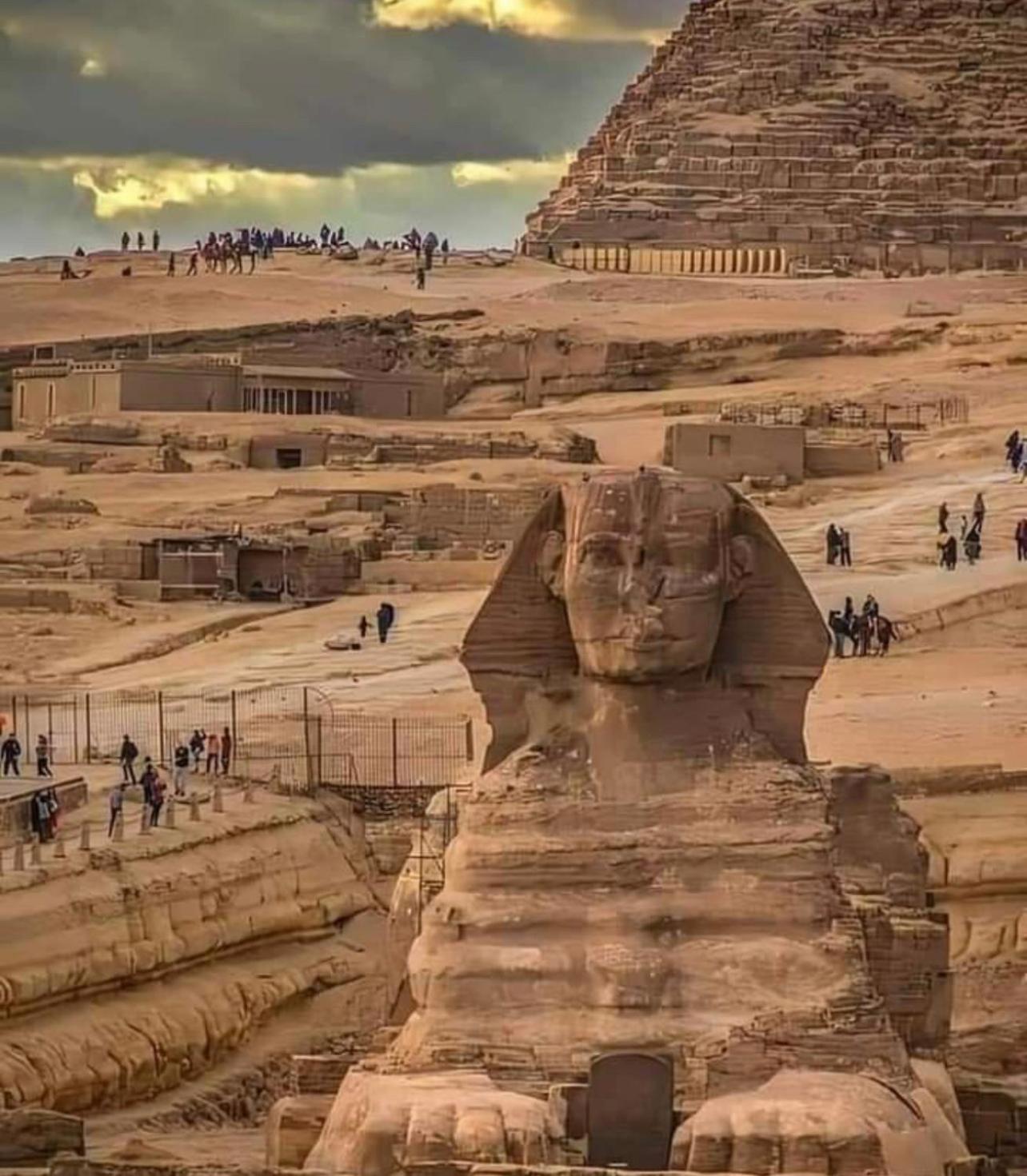 Kafret el-Gabal Momen Pyramids Inn מראה חיצוני תמונה